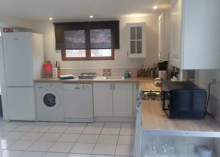 Villa Quatre Saisons 2 *